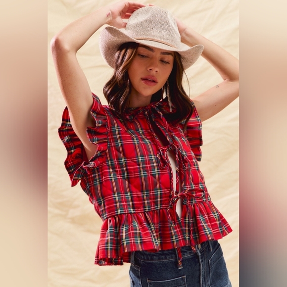 Plaid Ruffled Quilt Vest Top - Picture 5 of 9